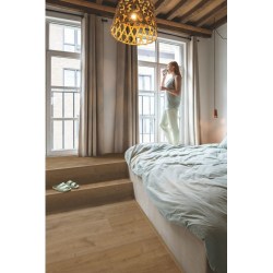 data-quick-step-alpha-vinyl-bloom-avmpu40317-elegant-oak-fumed-4-500x500